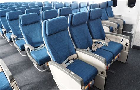 korean air economy class seats.